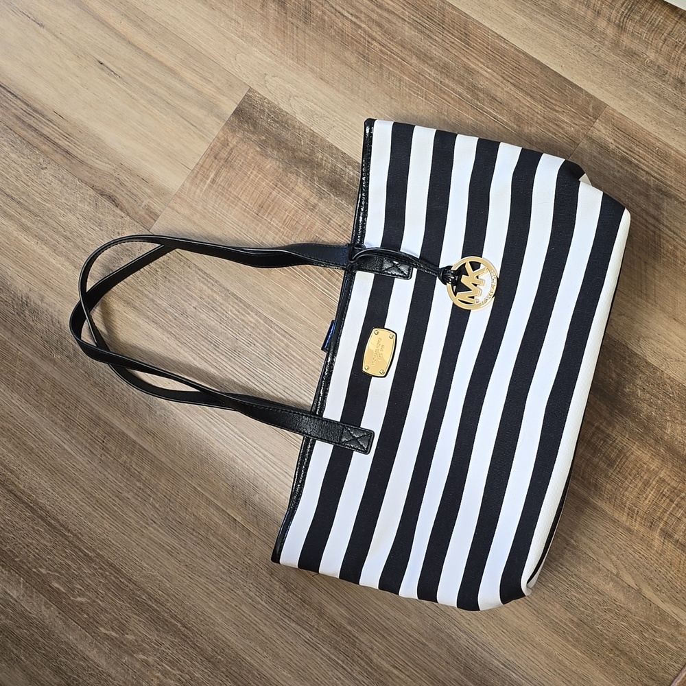 MICHAEL KORS TOTE BAG